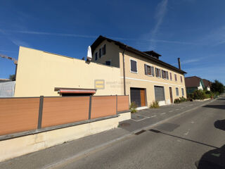 Vente Immeuble Lot d'appartements et annexes Ville-la-grand