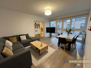  Appartement à louer 3 pièces 74 m²