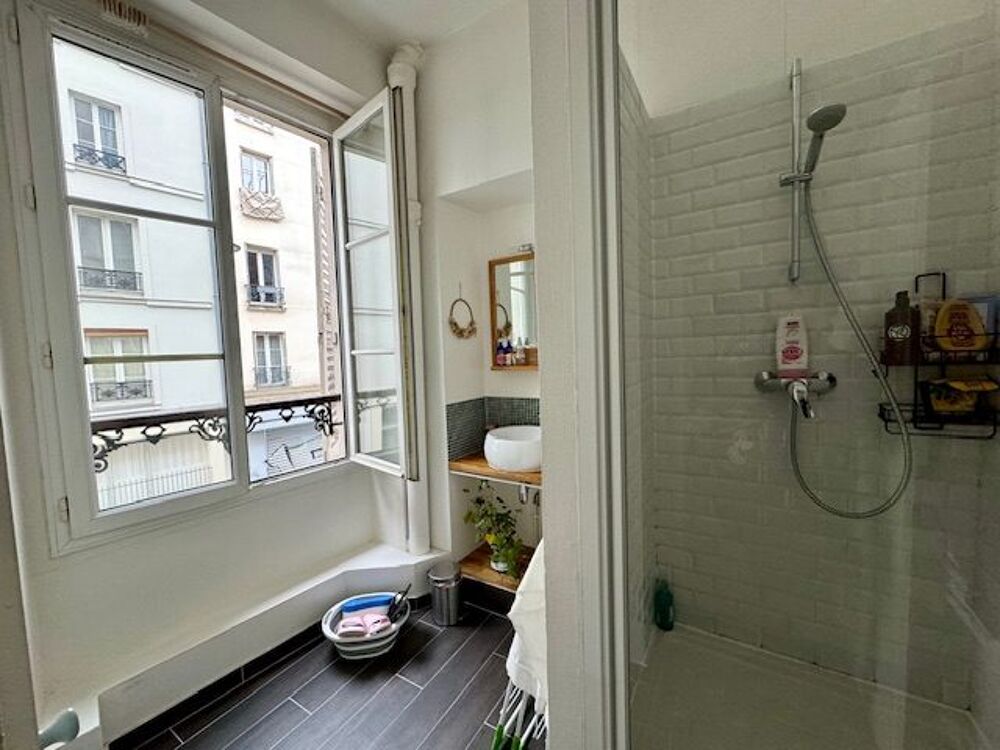 Location Appartement Grand studio avec coin chambre Paris 10