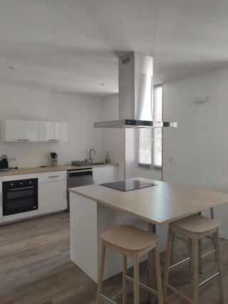  Appartement � louer 4 pi�ces 105 m�