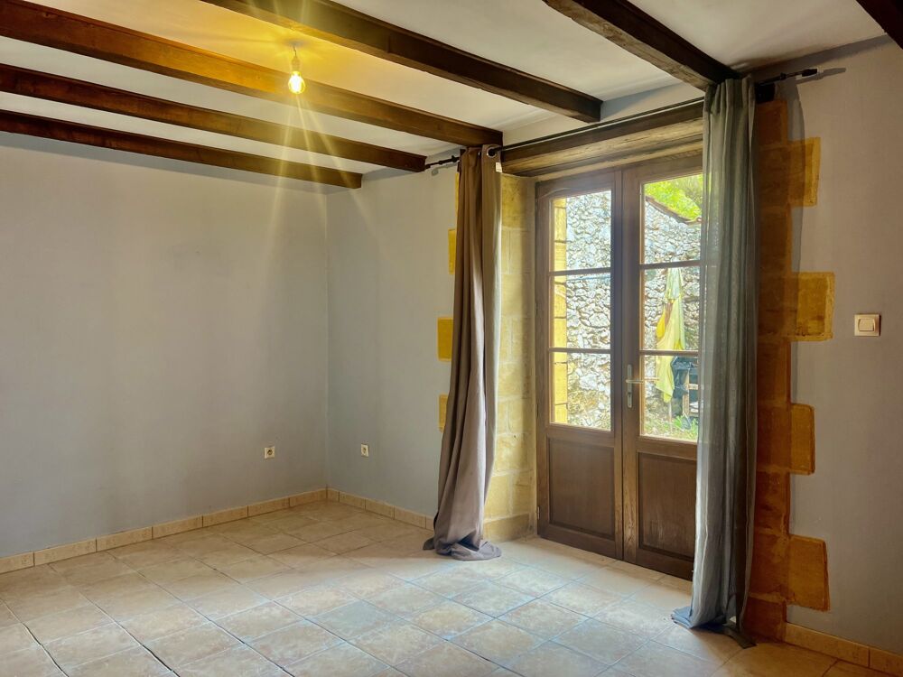 Proche Beaumont: Maison de village avec Jardin