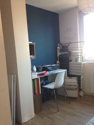  Appartement à louer 3 pièces 70 m²
