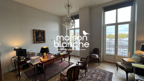 BORDEAUX QUAI DES CHARTRONS:2 PIECES AVEC BALCON ET PARKING! 336000 33000 Bordeaux