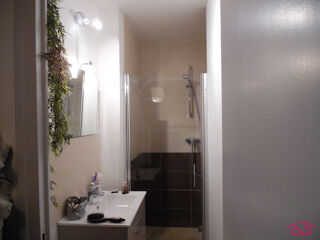  Appartement à louer 1 pièce 33 m²