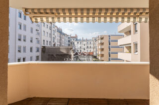  Appartement � vendre 5 pi�ces 119 m� Lyon