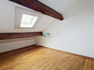  Appartement à louer 3 pièces 42 m²
