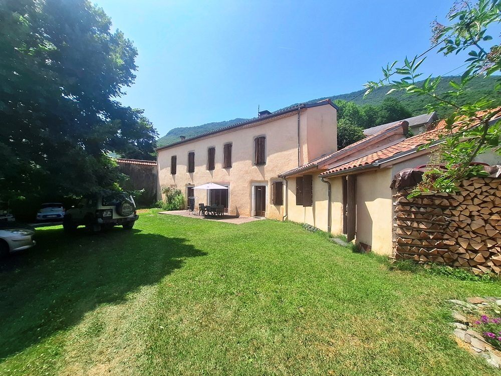 Maison 7 pièces 180 m² · à Sainte-Marie · 180 m² · 350 000 €
