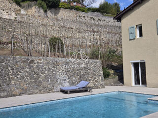  Maison � vendre 8 pi�ces 226 m�