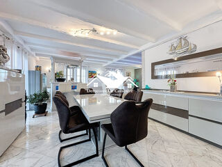  Maison � vendre 9 pi�ces 230 m�