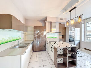  Appartement à vendre 4 pièces 131 m²