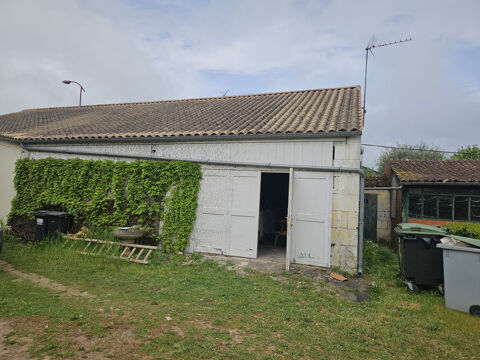   Location – Entrepôt 75 m²– Saint-Porchaire (17) 