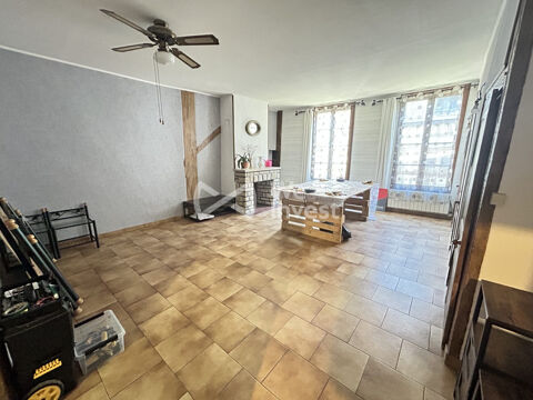   Local commercial + logement indépendant – coeur de Joigny, b? 