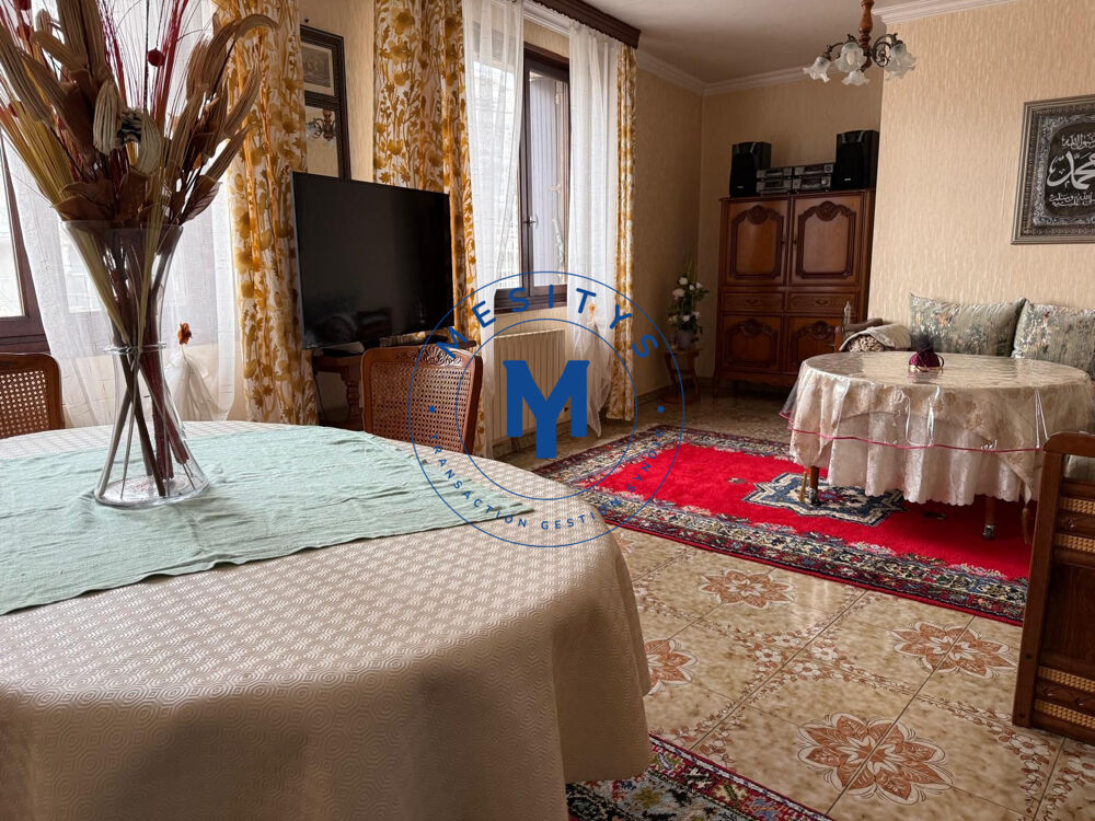 Vente Maison Maison  vendre Saint-tienne Saint-tienne