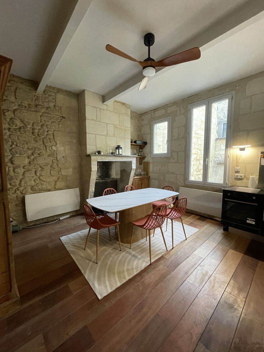 Location Appartement Bel appartement ancien Bordeaux