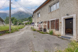  Maison à vendre 6 pièces 191 m²