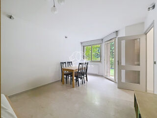  Appartement � vendre 1 pi�ce 32 m�