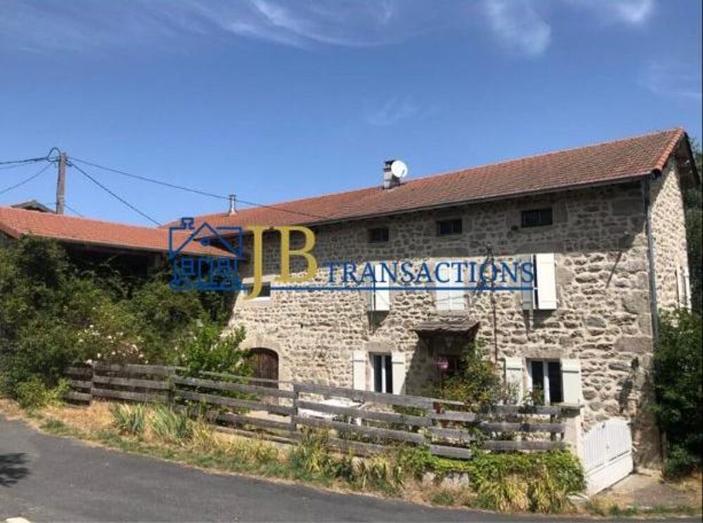 Maison 6 pièces 208 m² · à Bellevue-la-Montagne · 208 m² · 197 000 €