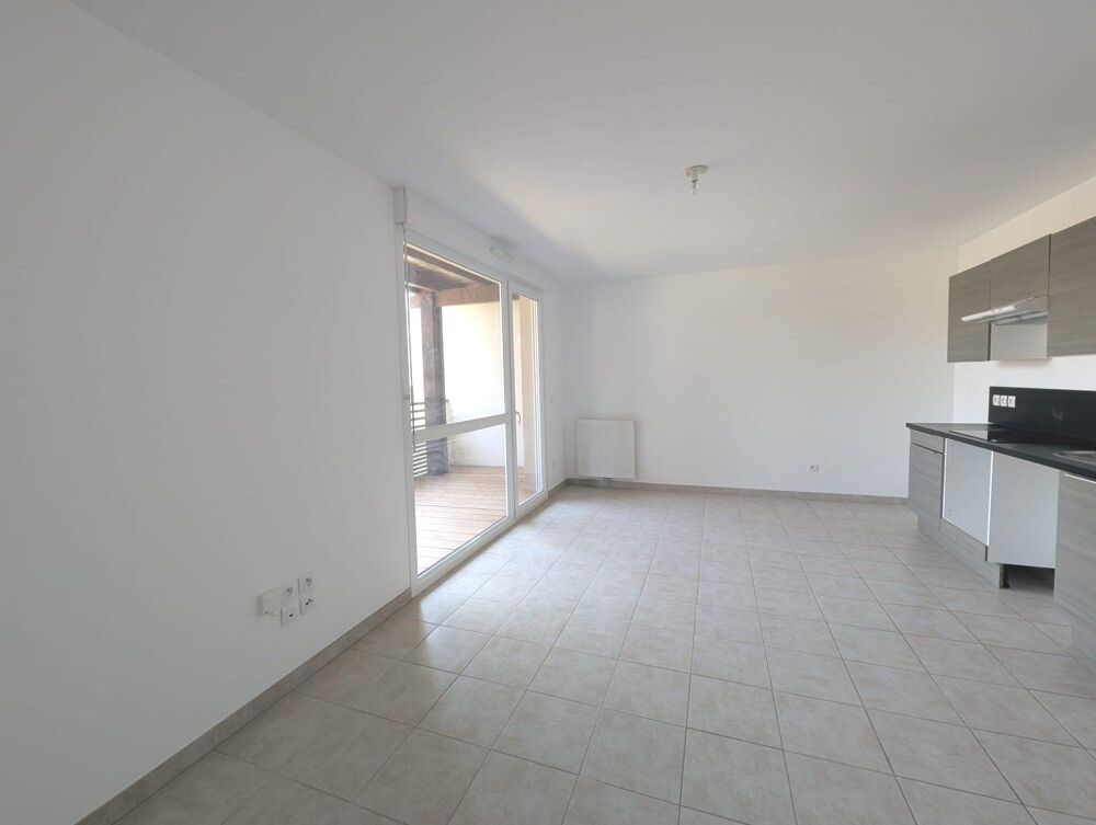 Vente Appartement GRAND APPARTEMENT 2 PIECES AU CALME IDEALEMENT SITUE Bonne