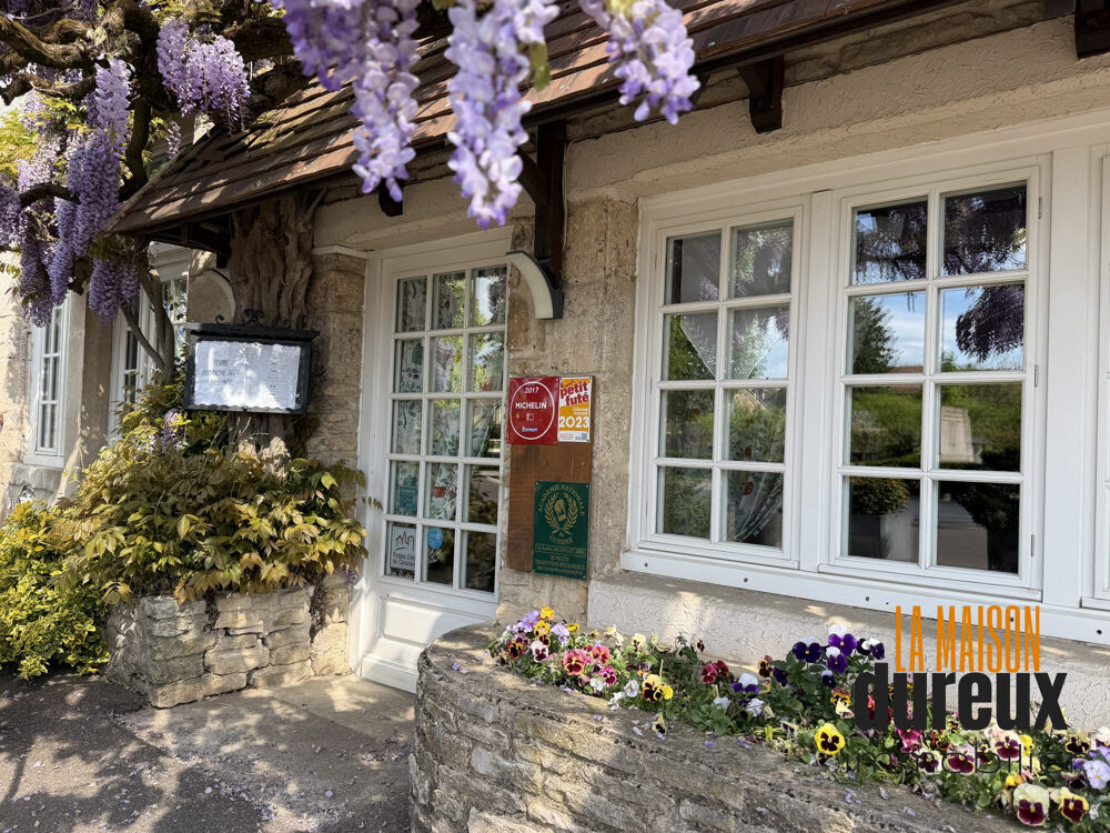  Fonds Restaurant Le montsaugeonnais