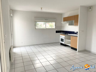  Appartement à louer 3 pièces 56 m²