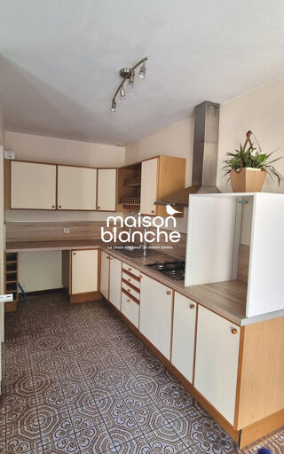  Maison à louer 4 pièces 92 m²