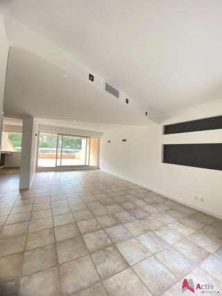  Appartement � vendre 6 pi�ces 120 m�