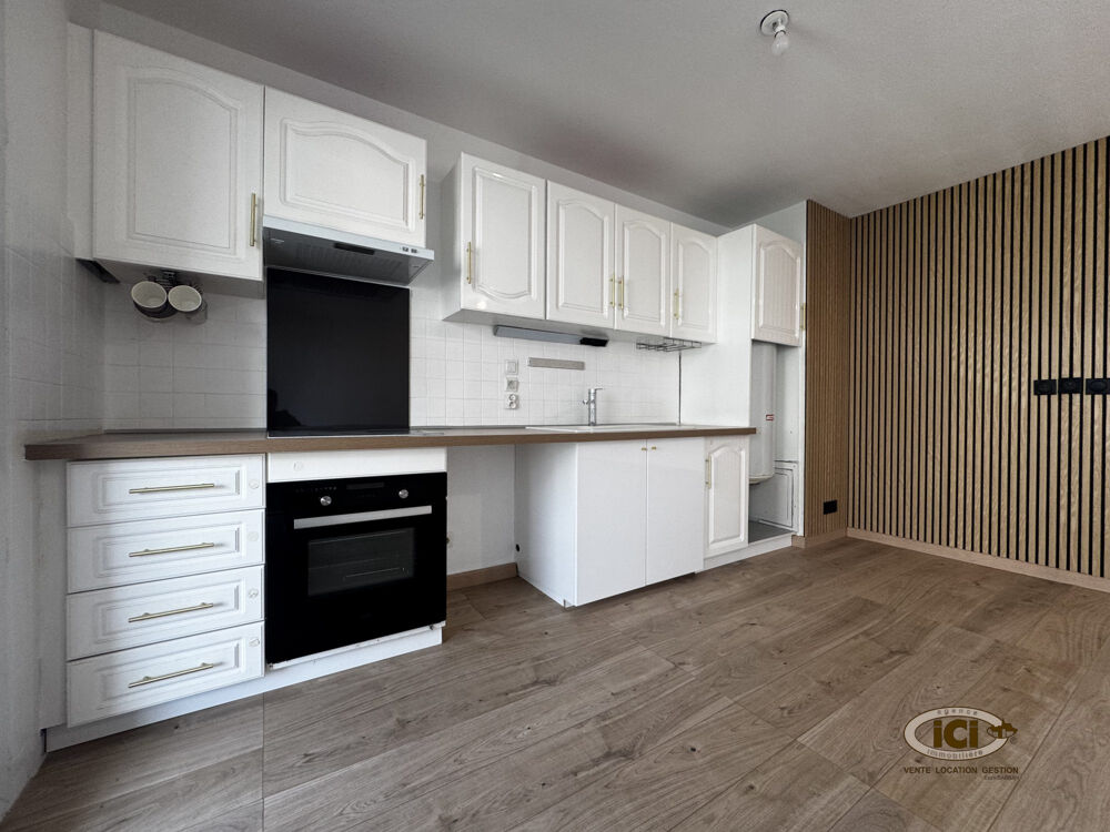 Jolie T3 de 69m² traversant