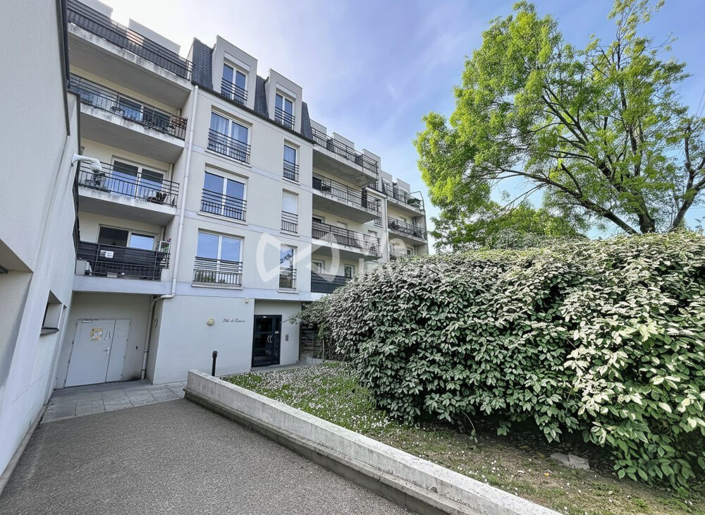 Secteur des Coteaux  Appartement 4 pièces dans résidence de