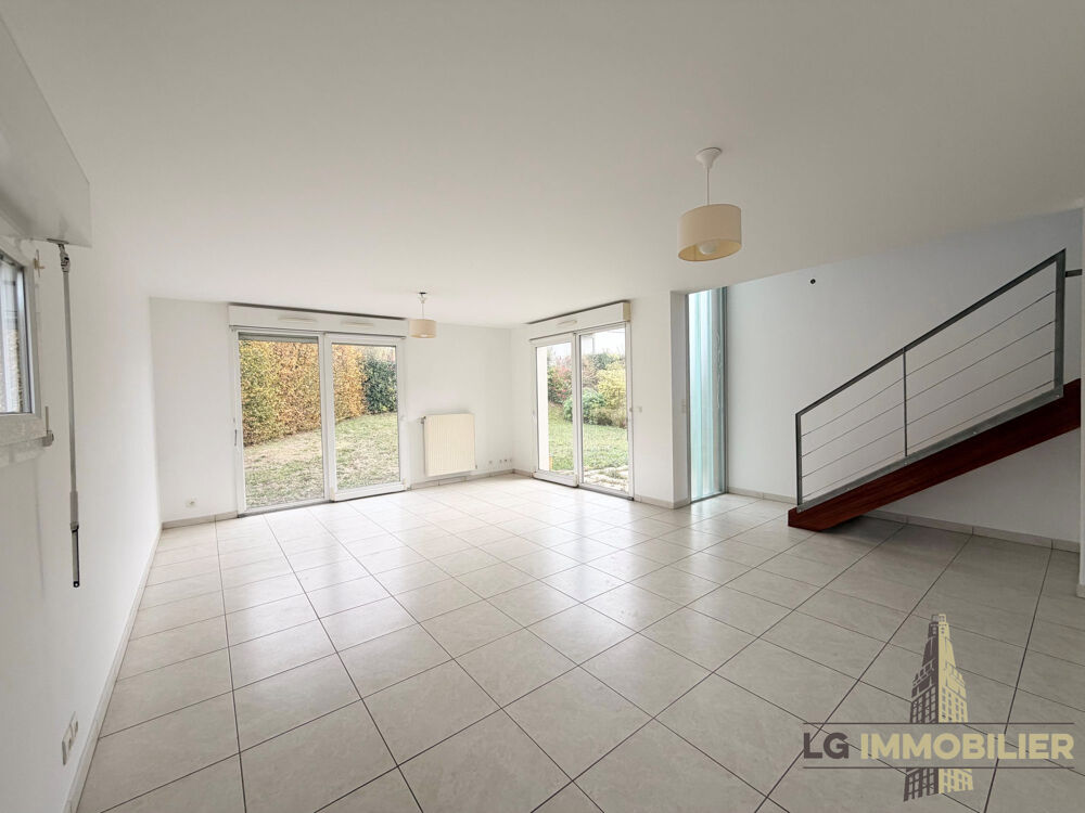 Location Maison AMIENS-SUD - TYPE 5 AVEC BALCON, JARDIN ET GARAGE Amiens