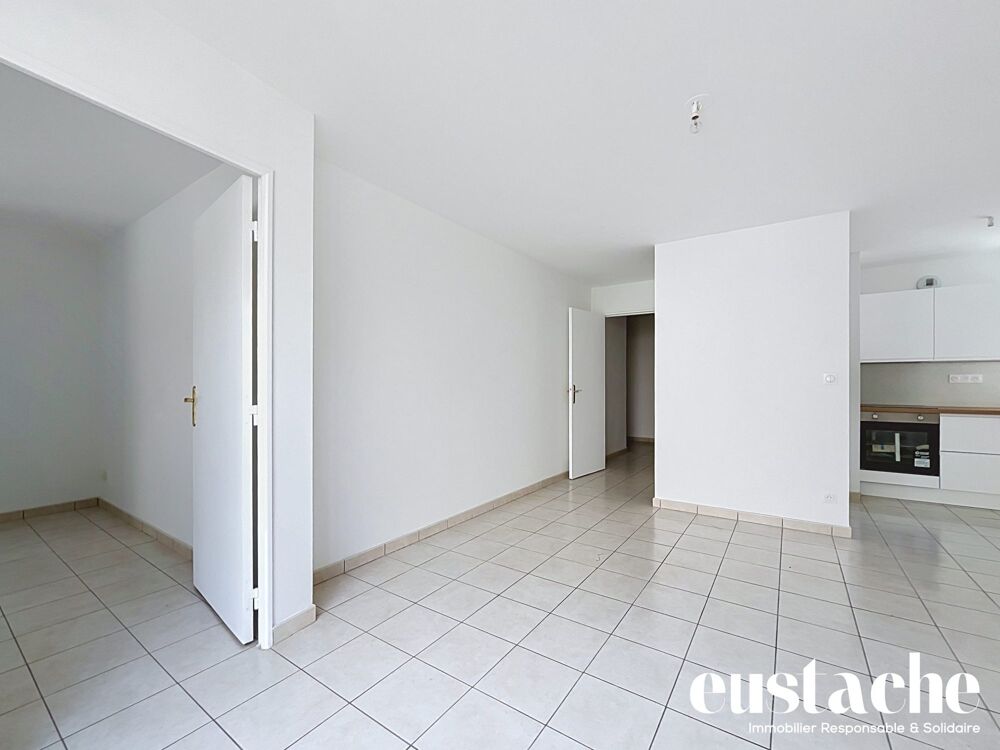 Vente Appartement Appartement 2 pièces de 47m2 au 2ème étage avec ascenseur cal Paris 19