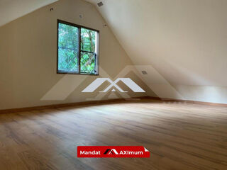  Maison � louer 5 pi�ces 160 m�