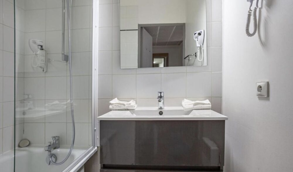 Vente Appartement INVESTISSEMENT/ BAIL COMMERCIAL Marseille 8