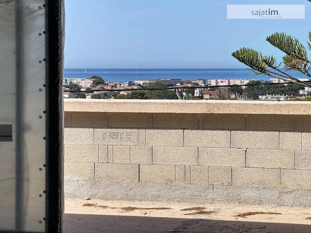 à vendre  Appartement Six-Fours-les-Plages (83140)