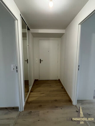  Appartement à louer 3 pièces 62 m²