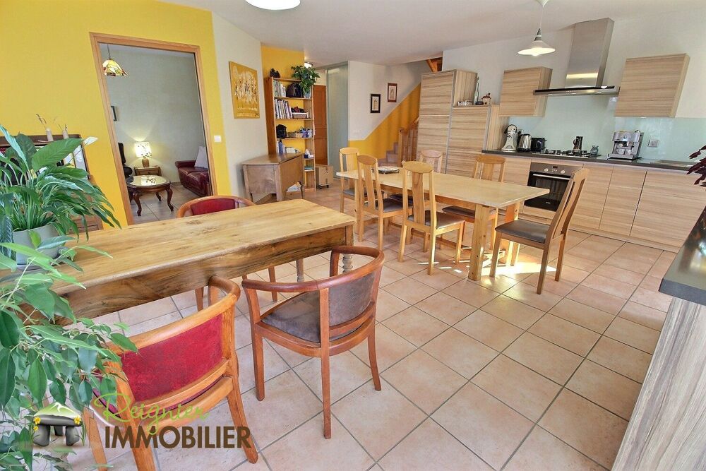 Vente Maison Charmante maison traditionnelle dans un environnement calme à S Saint-pierre-en-faucigny