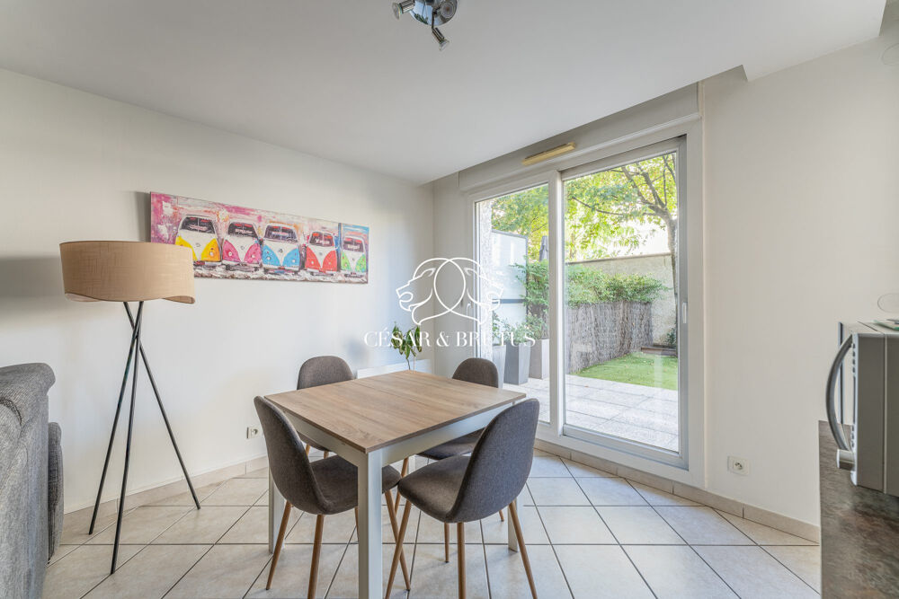 Vente Appartement A VENDRE : SUBLIME T2 EN RDJ Chassieu
