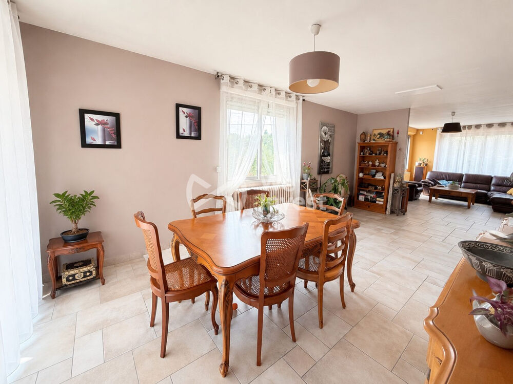 Vente Maison VILLEMANDEUR – MAISON DE MAÇON • 5 CHAMBRES • JARDIN COCO Villemandeur
