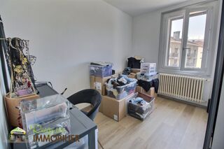  Appartement à louer 3 pièces 42 m²