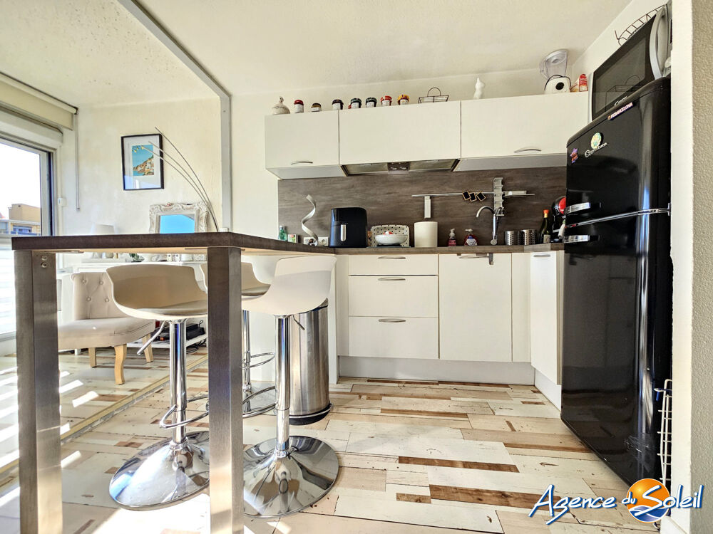Studio de 26 m²  Piscine  Parking