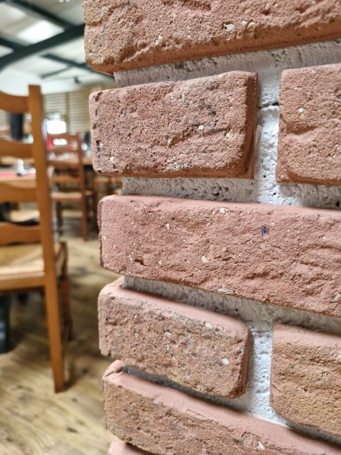 &Agrave; VENDRE - Local commercial de 470 m&sup2; - PROCHE VANNES 693250 56390 Locqueltas