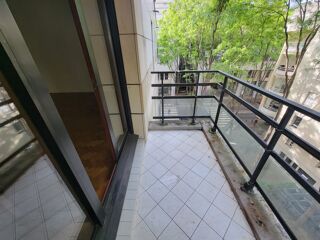  Appartement à louer 4 pièces 87 m²