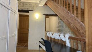  Maison à vendre 15 + pièces 374 m²