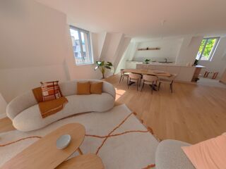  Appartement à vendre 5 pièces 148 m²