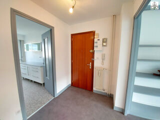  Appartement � louer 3 pi�ces 79 m�