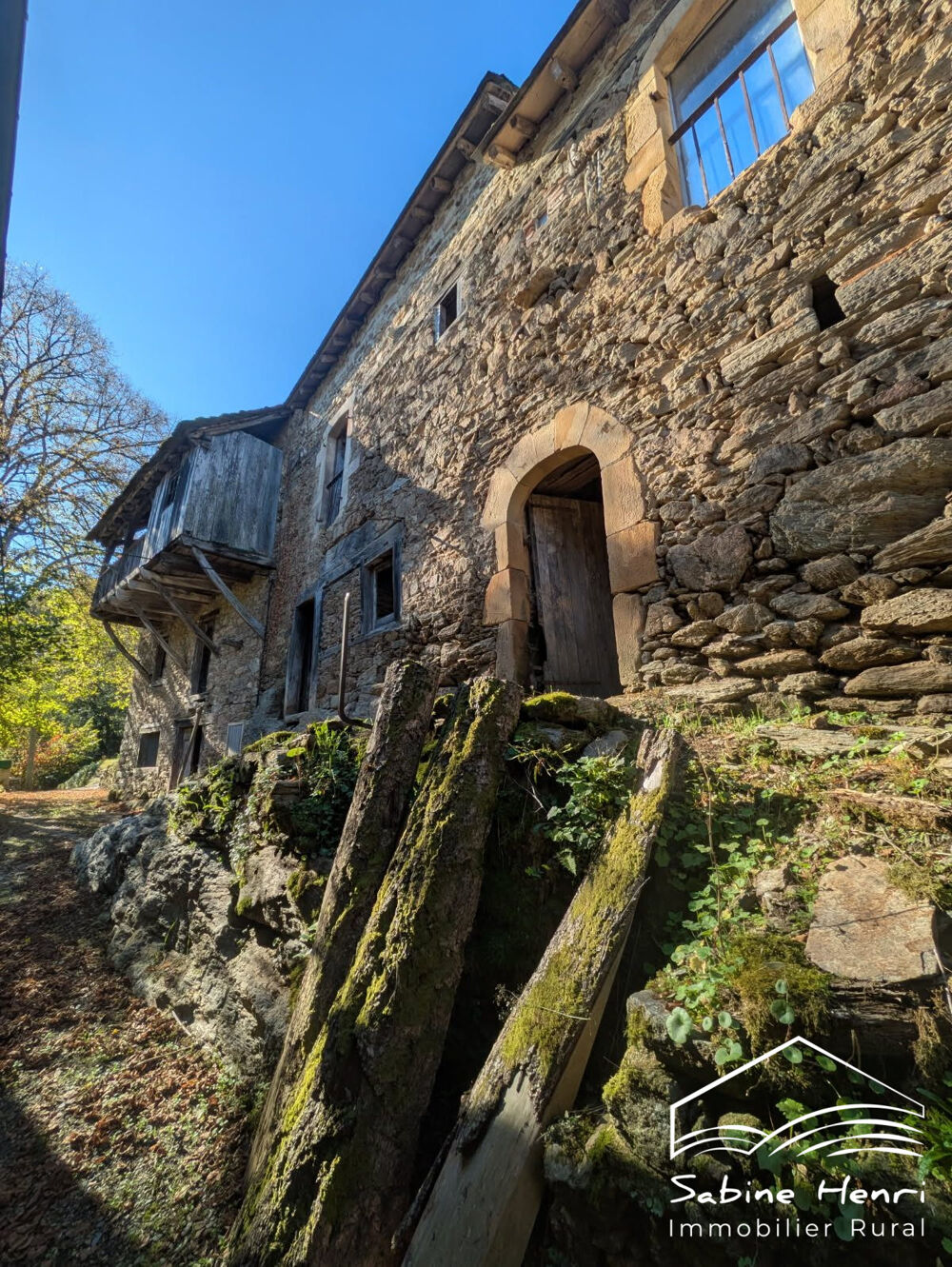 Maison typique a restaurer