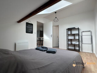  Appartement à louer 2 pièces 35 m²