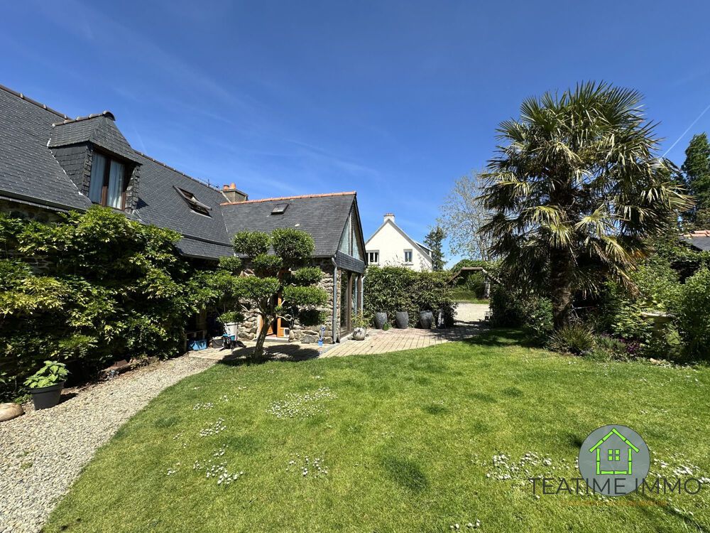 Propriété 6 gîtes en pierre et une maison principale