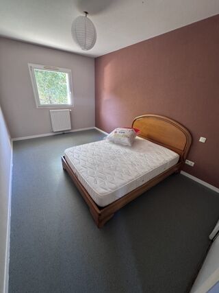 Maison à louer 4 pièces 81 m²