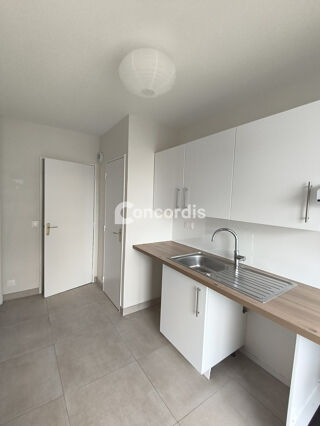  Appartement à louer 2 pièces 50 m²
