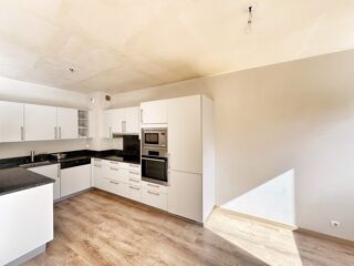  Appartement � vendre 5 pi�ces 96 m�